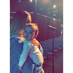 Meet your Posher, Stephanie